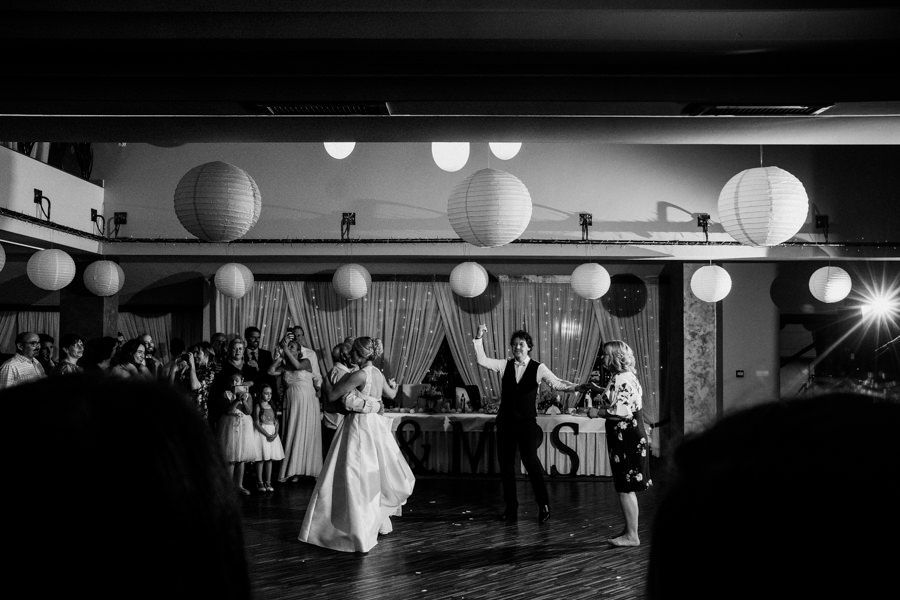 classic wedding in Poland