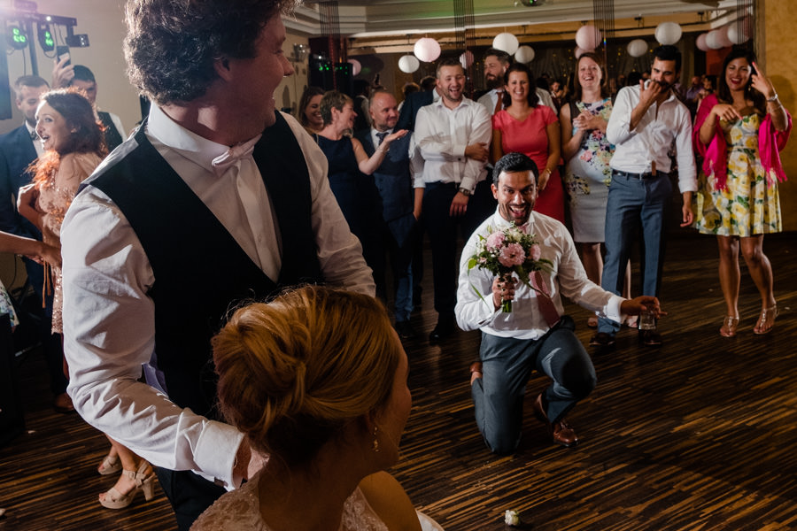 destination wedding