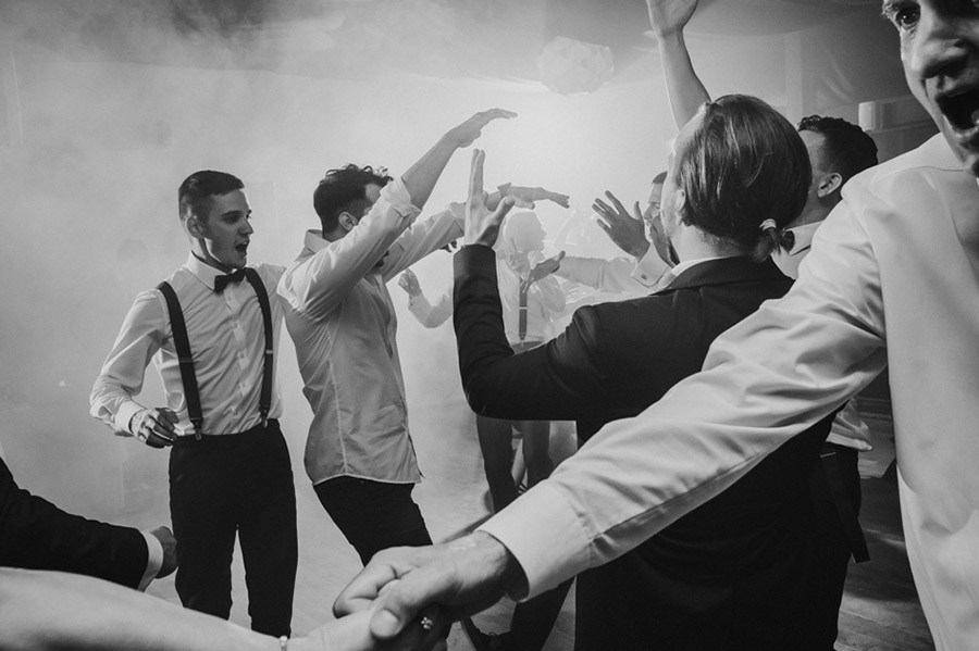Plenerowy ślub w zaciszu Anny Korcz, plenerowy ślub Warszawa